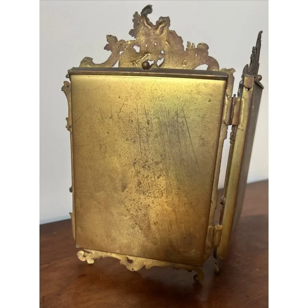 Antique Victorian Royal M. Mfg. Co. Ornate Brass Double Folding Picture Frame